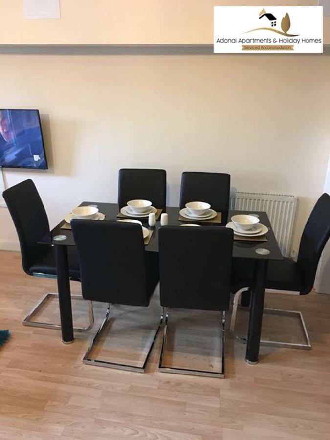 2 Bedroom Apartment At Dagenham , Adonai Serviced Accommodation, Free Wifi And Parking Exterior foto